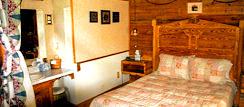 Eureka Springs Cabins - Master Bedroom